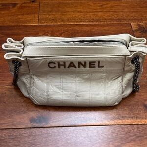 Chanel Beige Leather Accordion Shoulder Bag